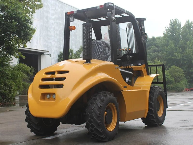 2.5 Ton 4WD Rough Terrain Forklift