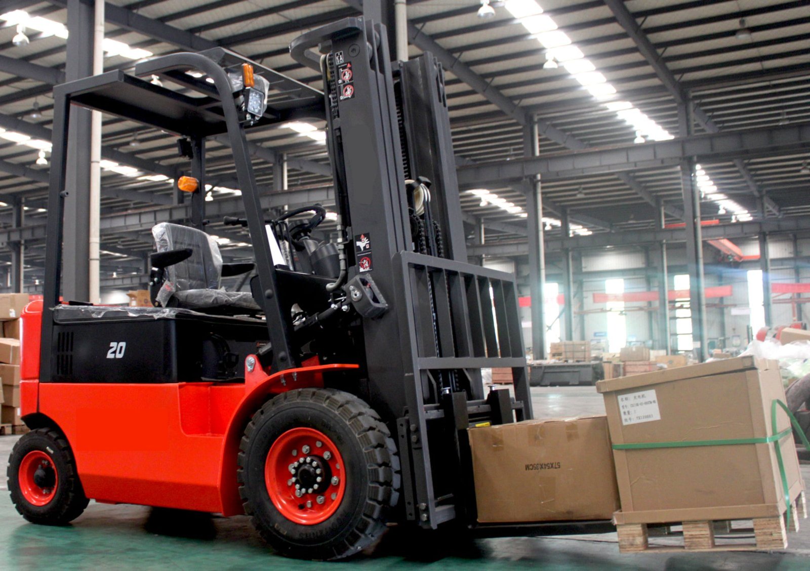 2.0 Ton Battery Forklift