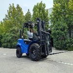 4.0 Ton 2WD Rough Terrain Forklift