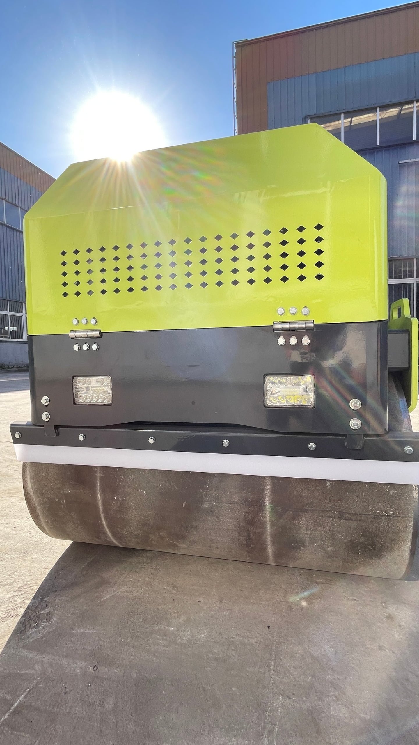 2000Kg Double Drum Road Roller