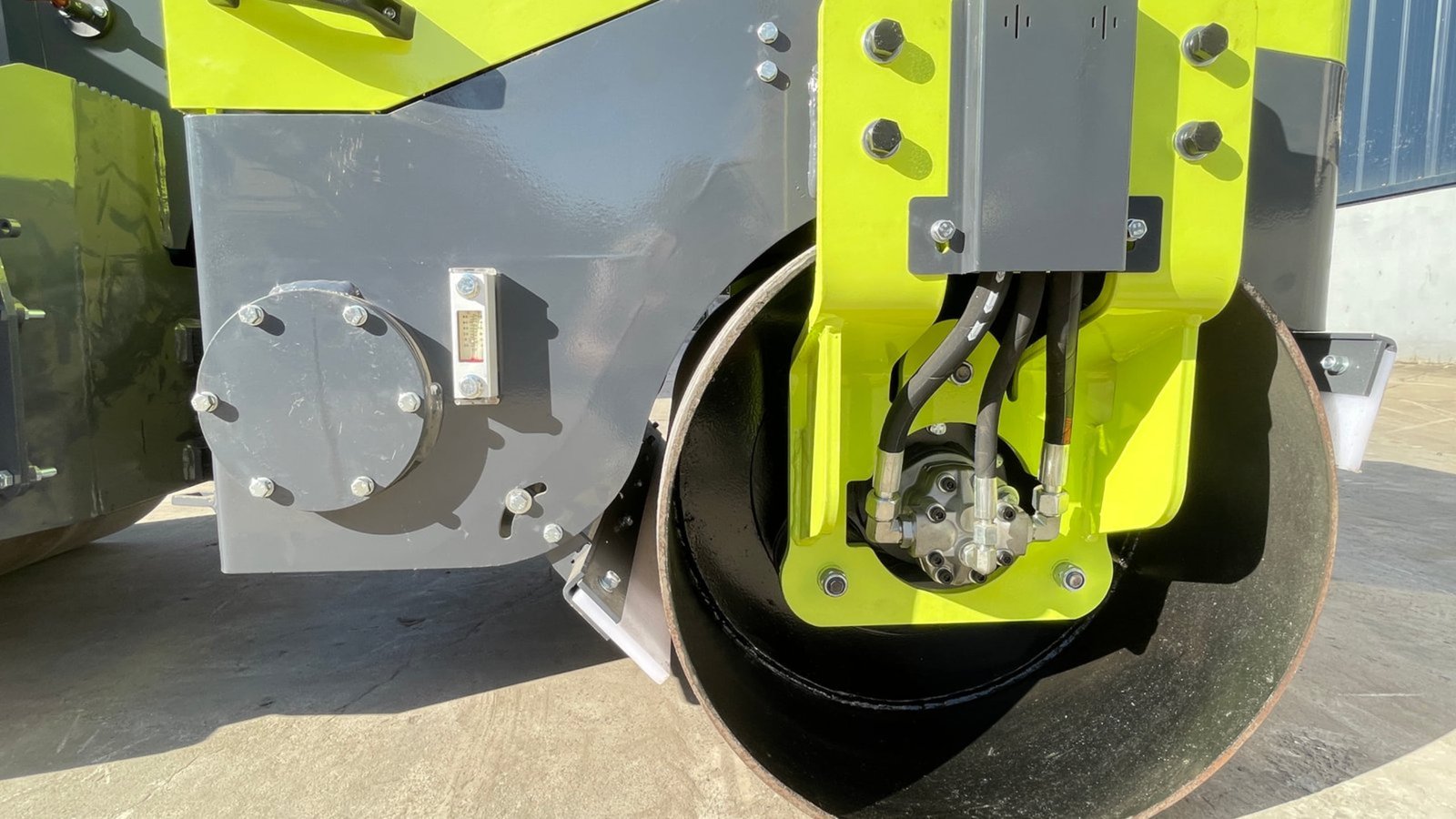 2000Kg Double Drum Road Roller