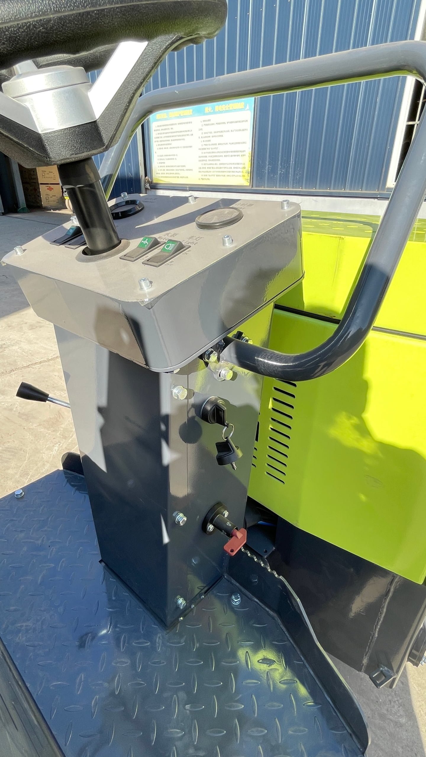 2000Kg Double Drum Road Roller