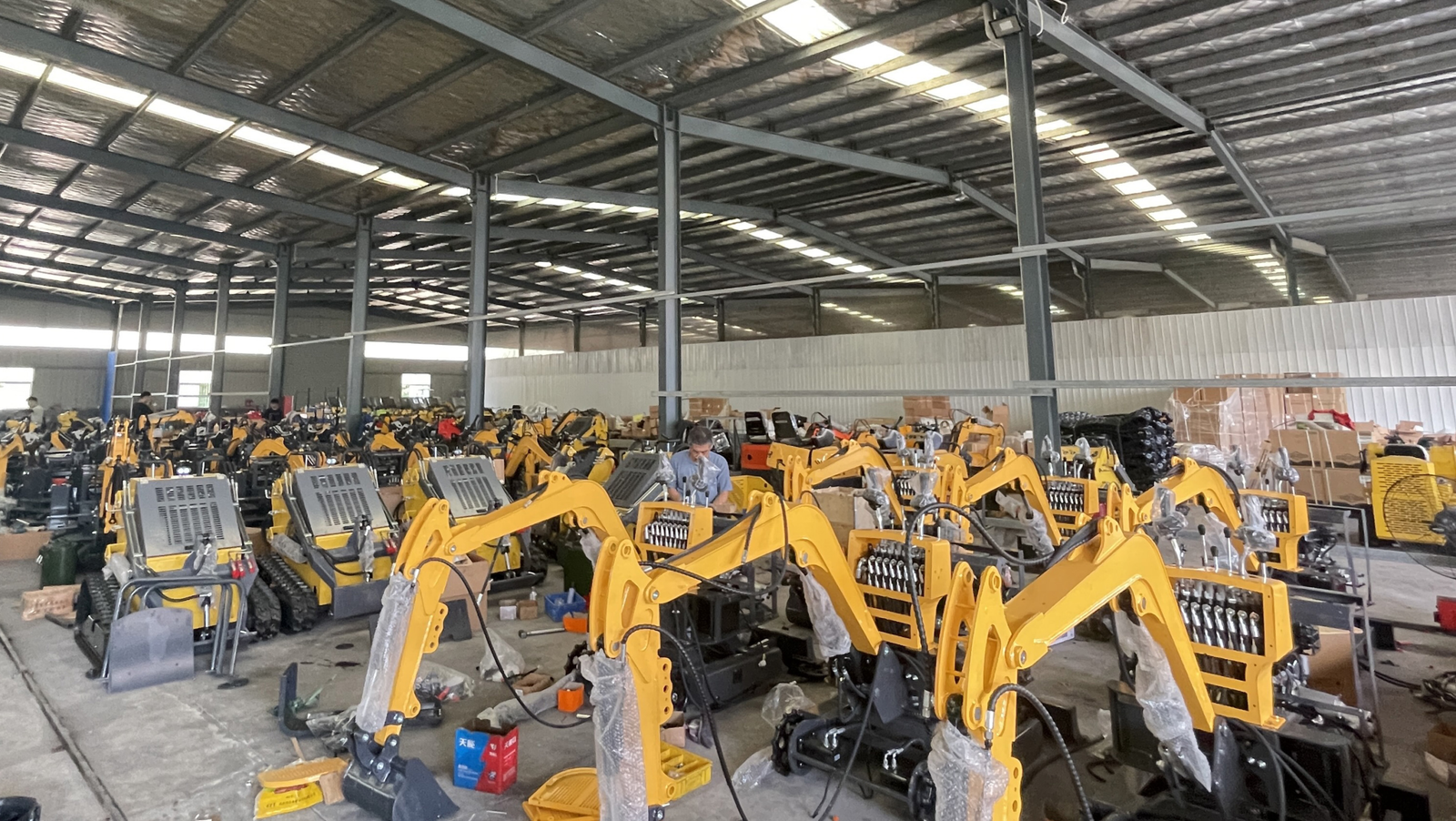 TerraAny compact and specialized machinery -- dealer partnership