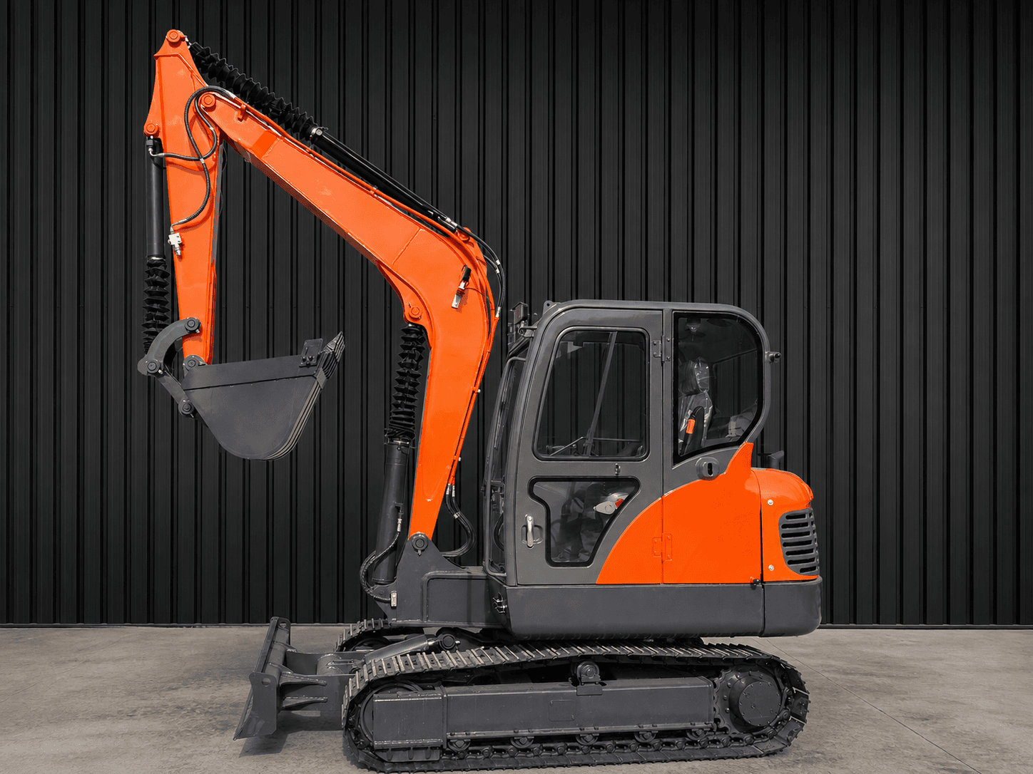 TerraAny TE60 6.0 Tonne Crawler Excavator -- heavy-duty crawler with long-reach option for commercial earthmoving